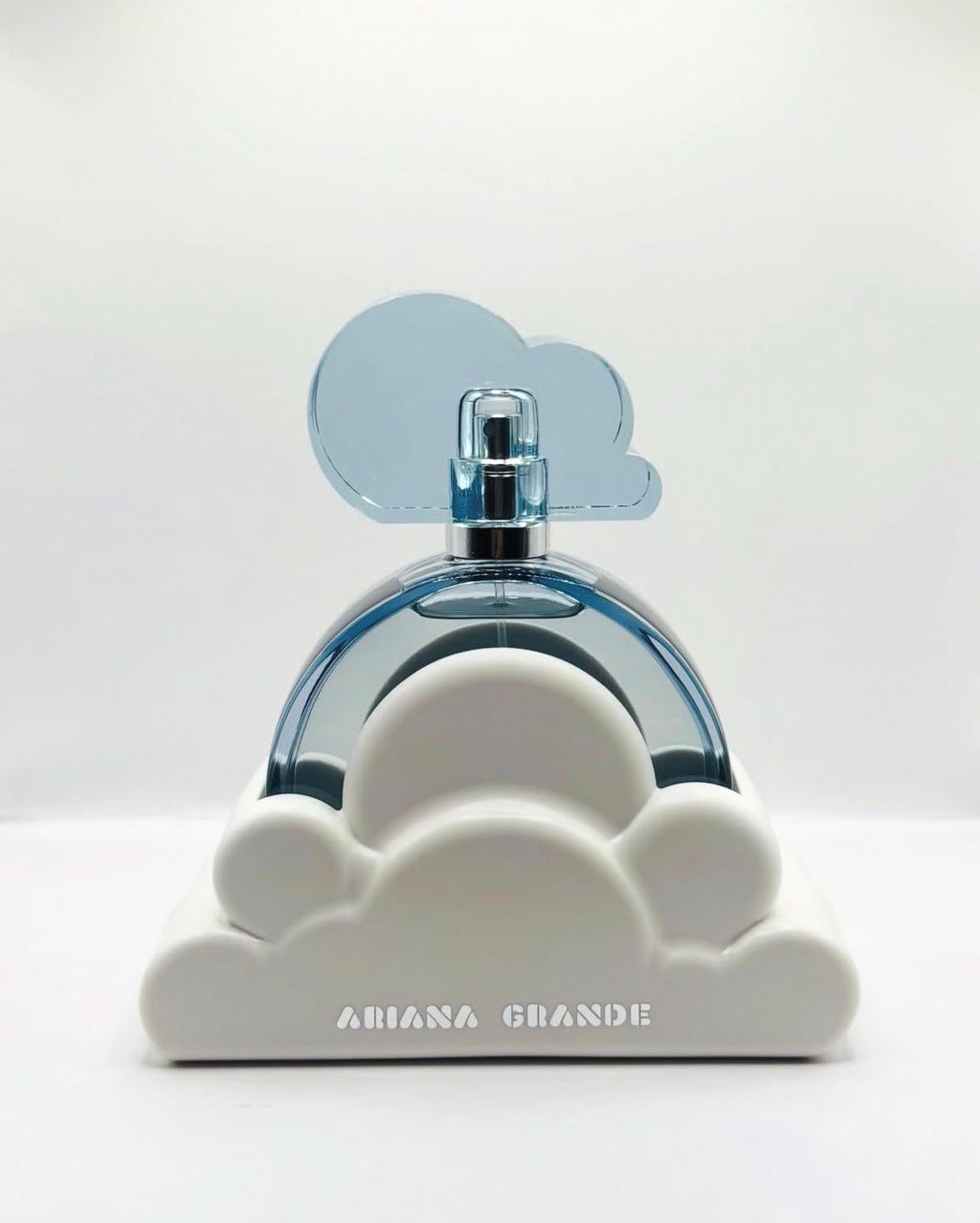 Cloud Ariana Grande