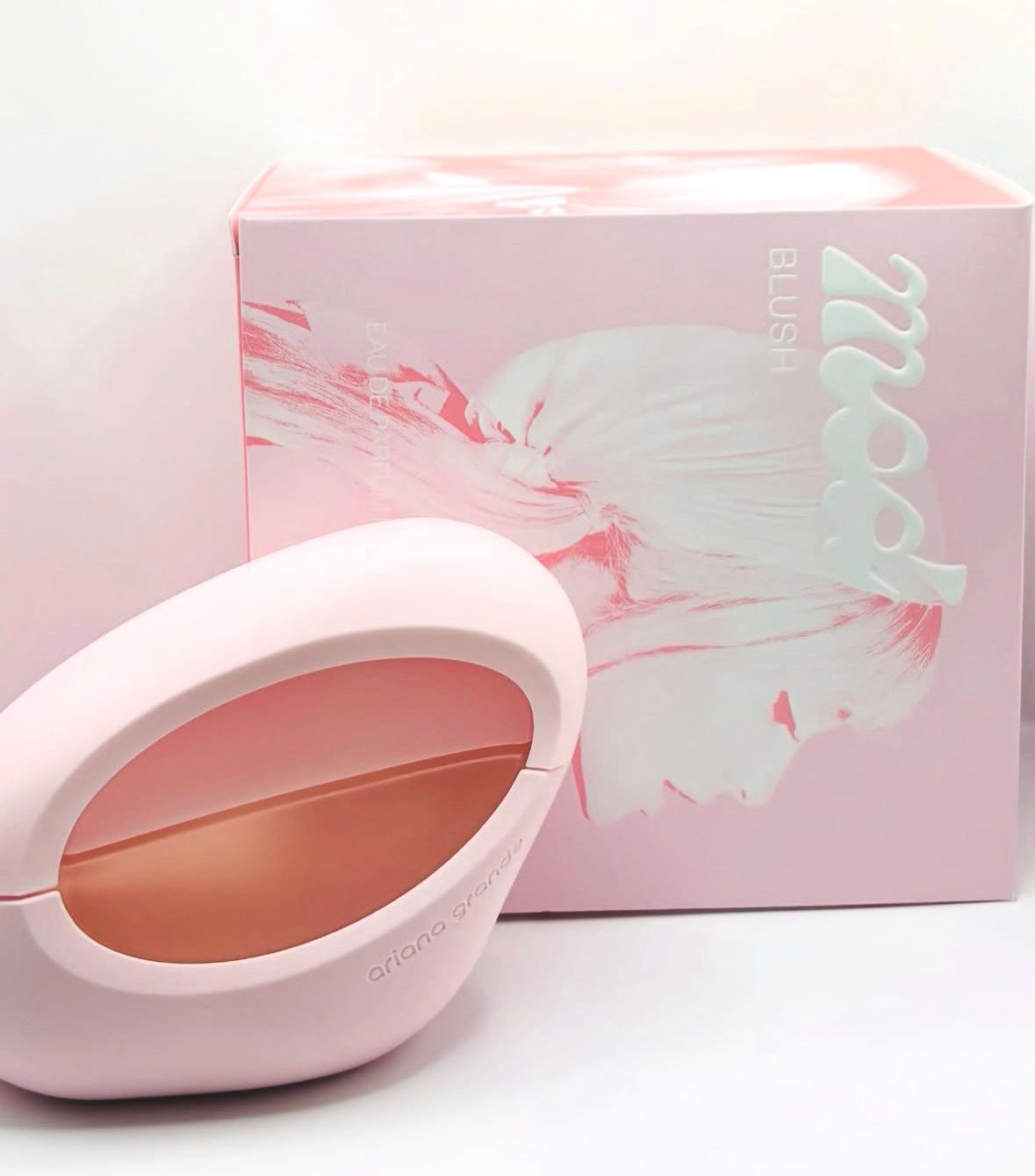 Mod Blush Ariana Grande